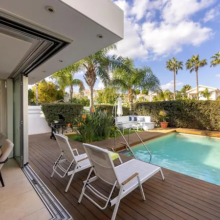 Seaside Narcissos 2 Villa