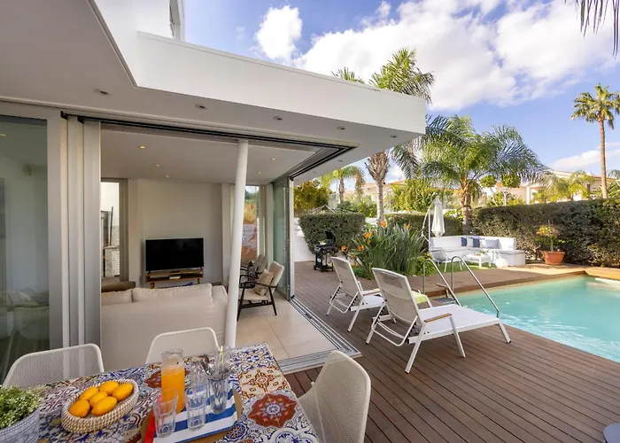 Seaside Narcissos 2 Protaras